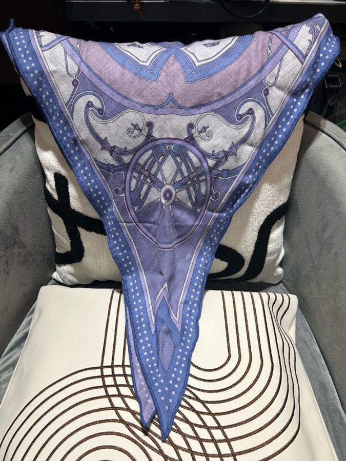 Hermes 三角巾-3