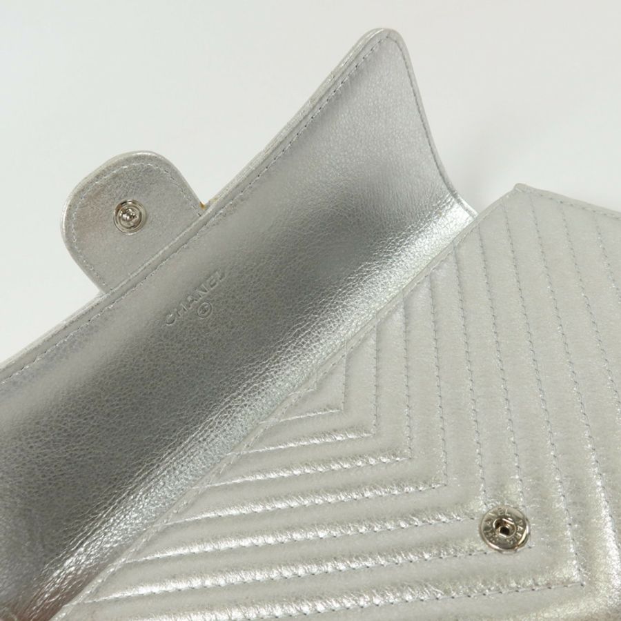 CHANEL 羊皮皮革Long Wallet銀扣長錢包-14
