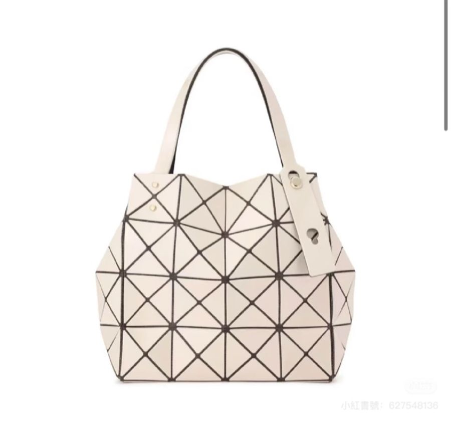 Issey miyake baobao 三宅一生鑽石包 三宅一生carat 大號 白色-0