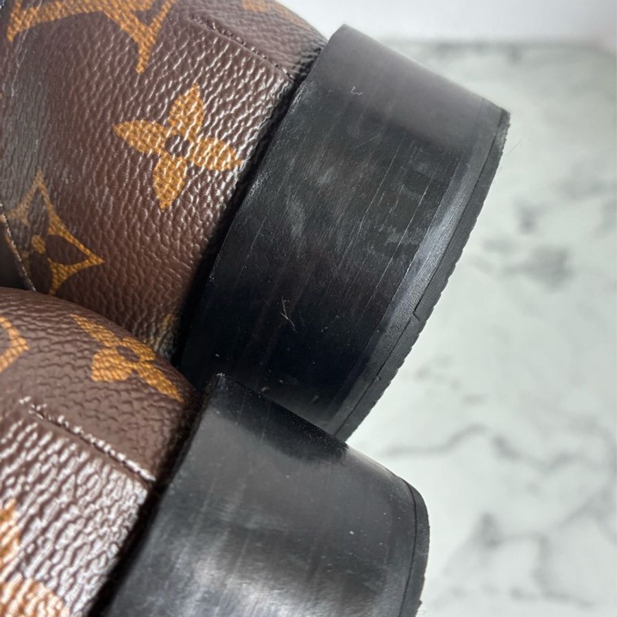 LV黑白/花紋圓logo樂福鞋👞38-35