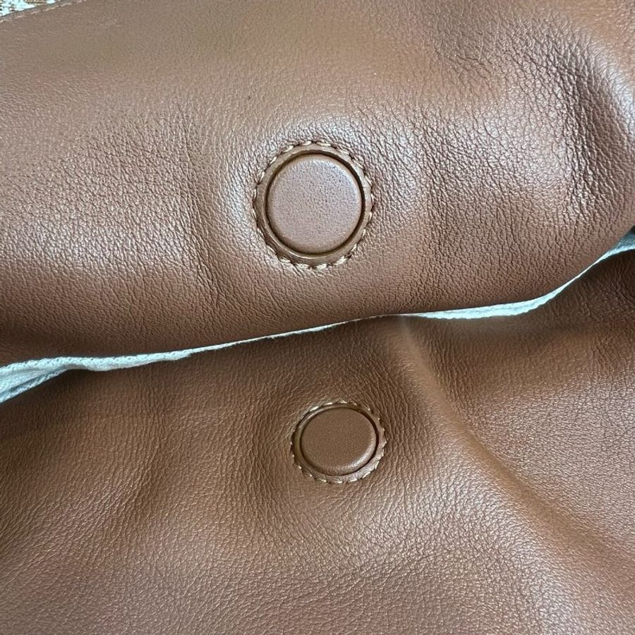 LOEWE 052219 帆布滿版刺繡福袋包 中號-7