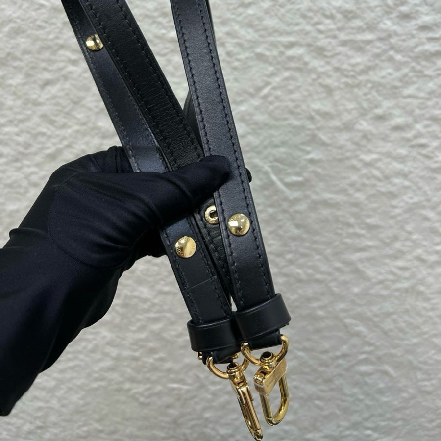 路易威登/Louis Vuitton Boulogne 黑牛角包鏈條包單肩包腋下包斜挎包 老花塗層帆布 金扣-9