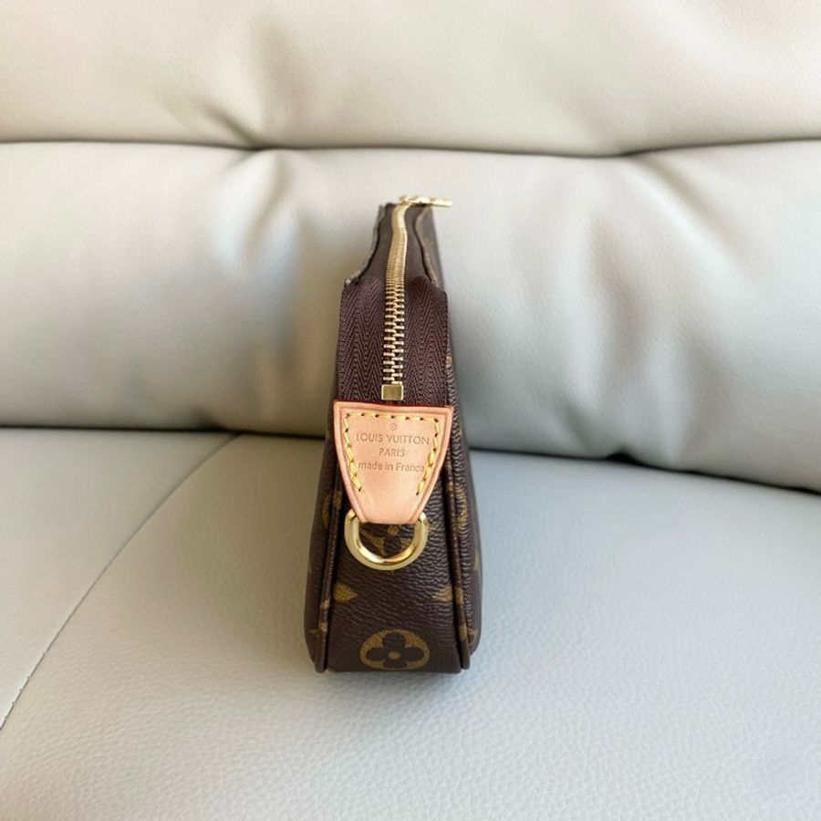 路易威登/Louis Vuitton POCHETTE ACCESSOIRES大麻將手袋手提包肩背包斜挎包 芯片款-4