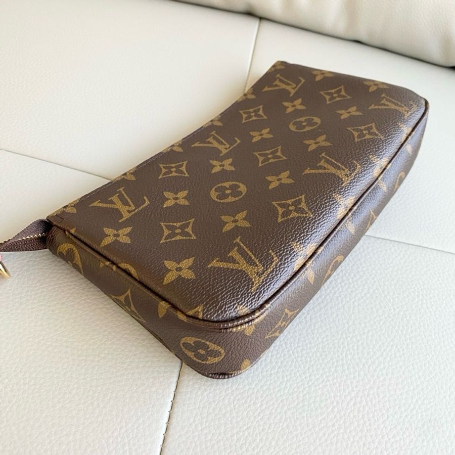 路易威登/Louis Vuitton POCHETTE ACCESSOIRES大麻將手袋手提包肩背包斜挎包 芯片款-6