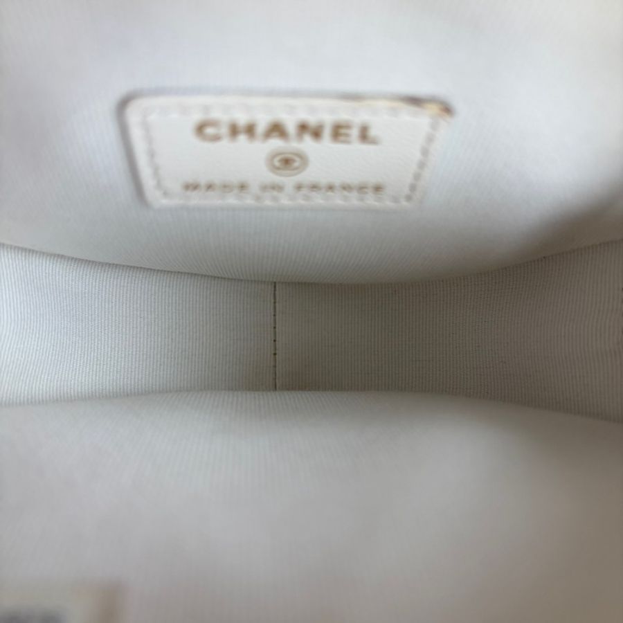 Chanel香奈兒白金愛心鏈條包白色金扣 羊皮-7