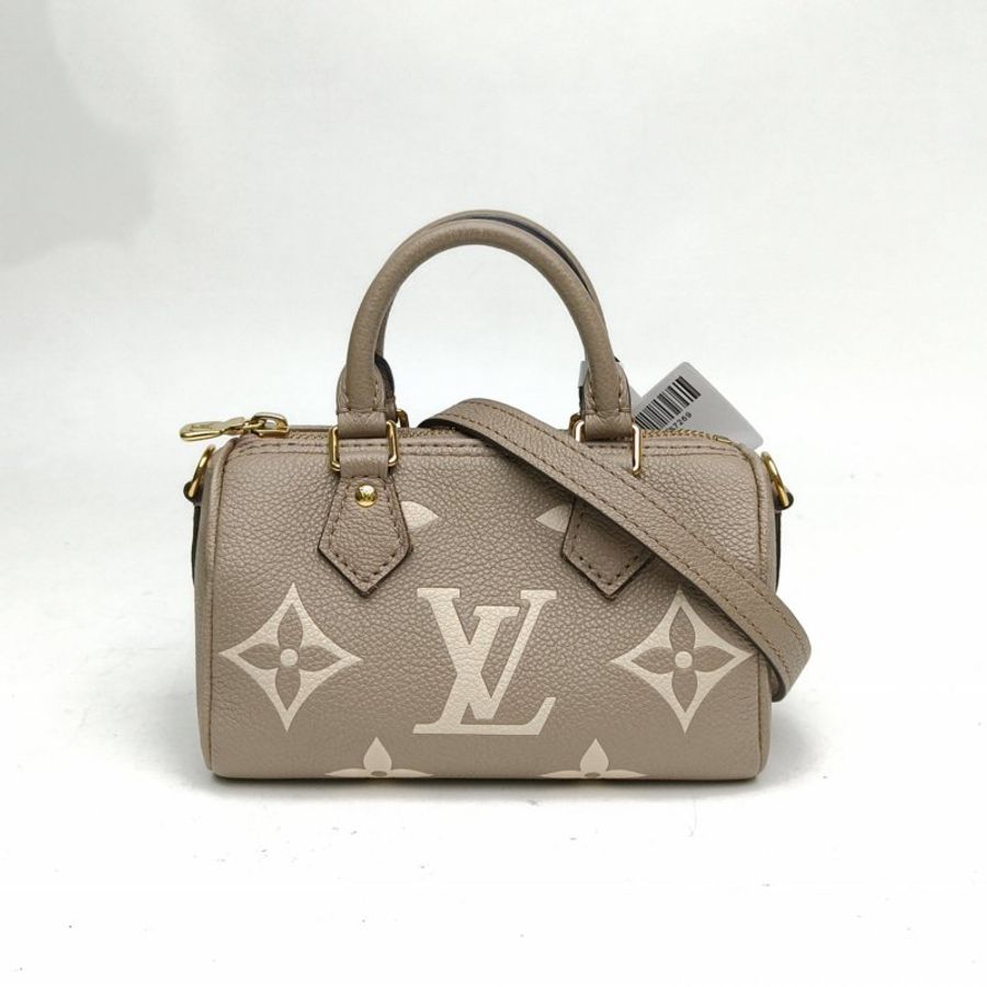 LOUIS VUITTON SpNano16灰色牛皮晶片大Logo印花肩背包-0