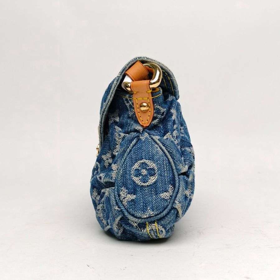 LOUIS VUITTON 中古丹寧牛仔腋下包牛仔藍金扣肩背包-1