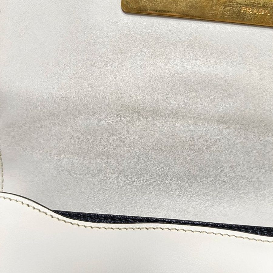 PRADA Cahier白色牛皮十字紋單肩包手提包-8