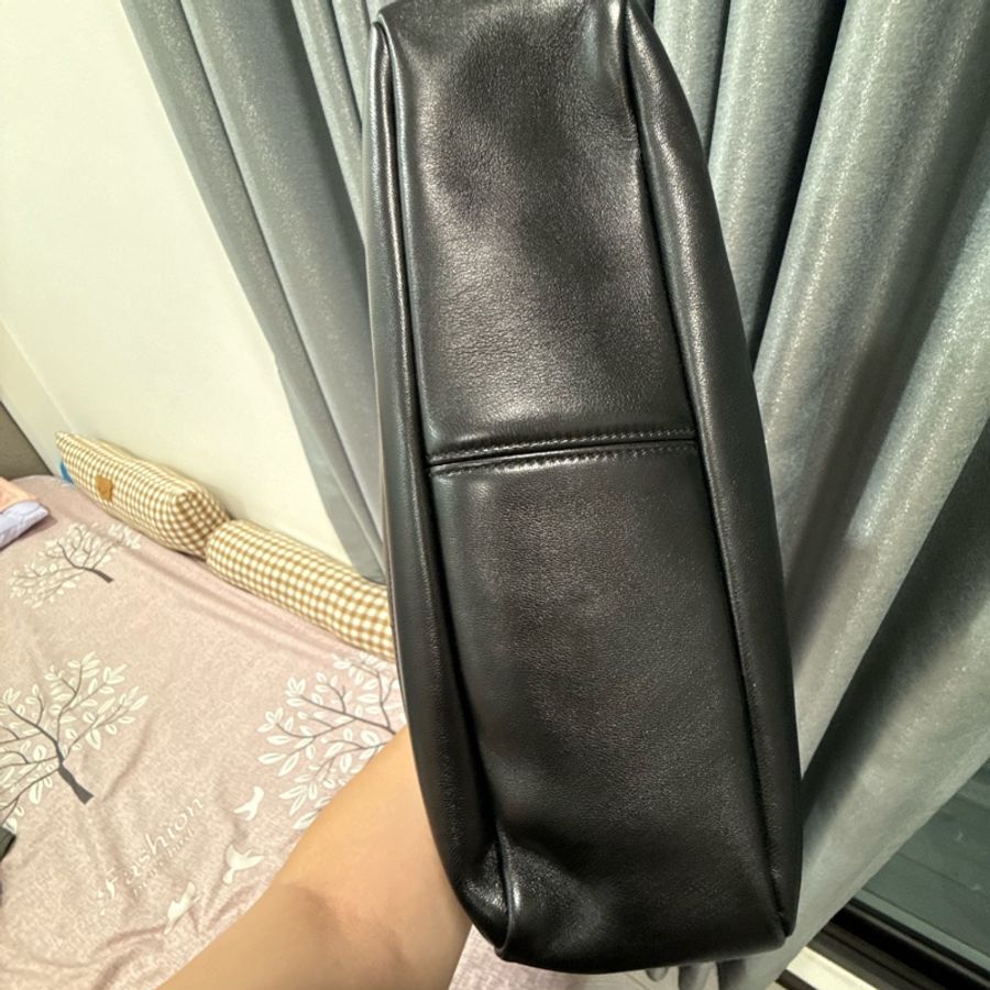 聖羅蘭JAMIE 小羊皮手提袋-9