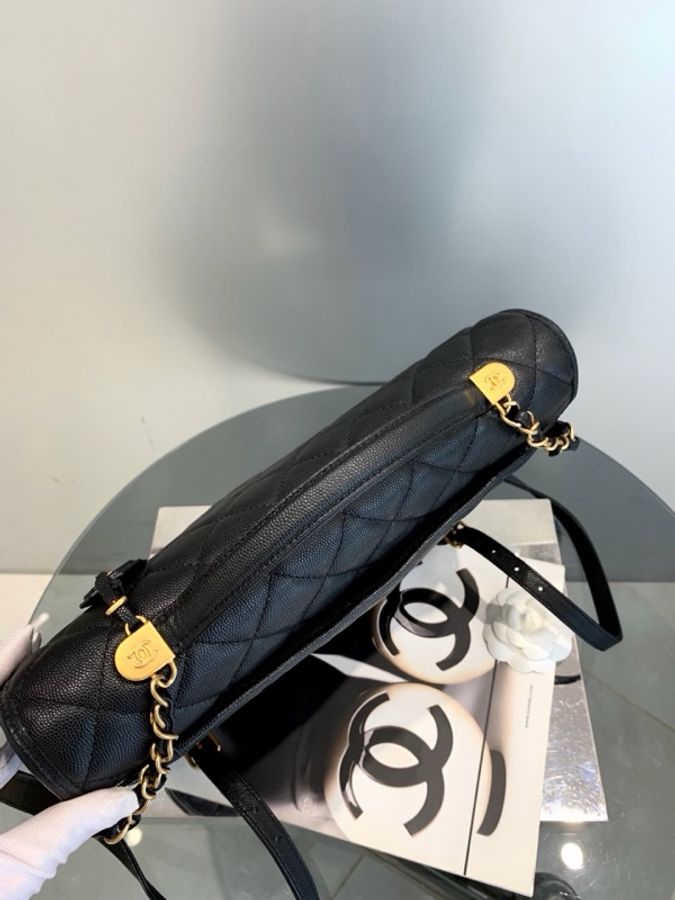 Chanel香奈儿 22k黑金鱼子酱双肩包-2