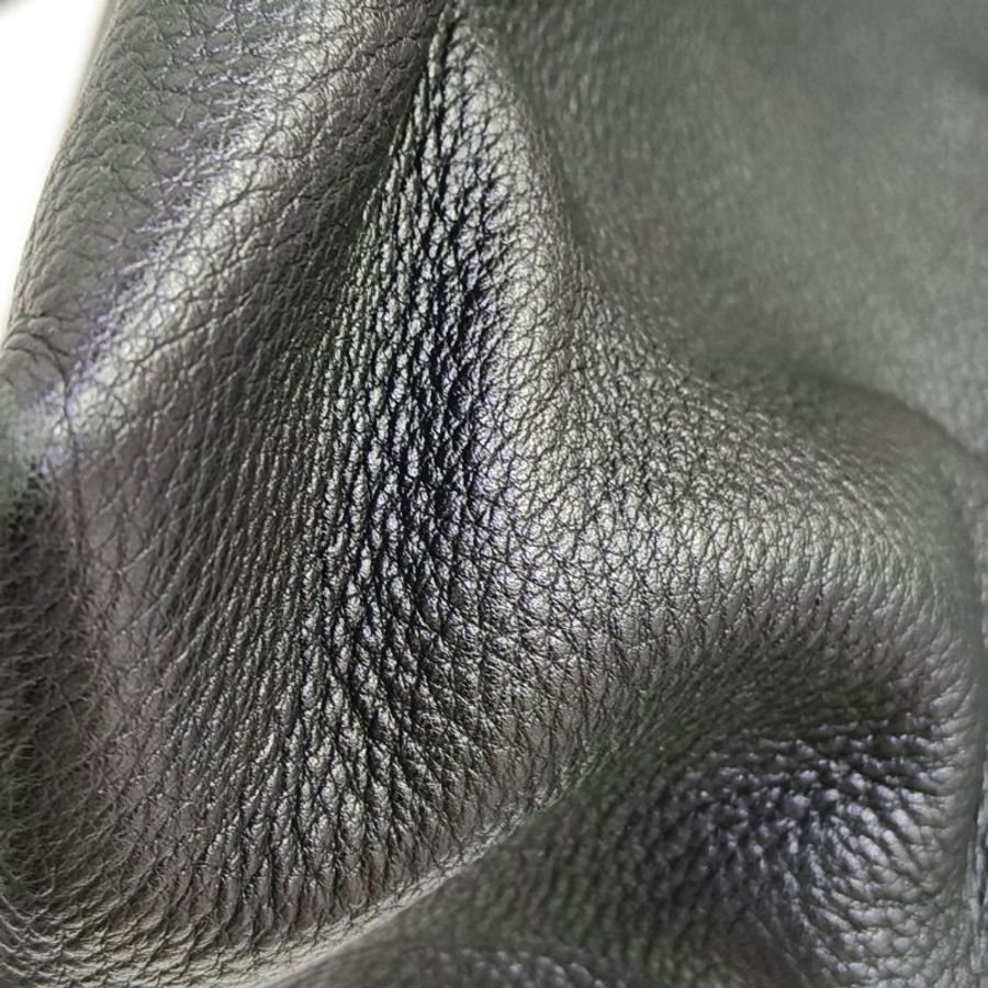 PRADA Vitello Phenix 相機包黑色牛皮十字紋-8