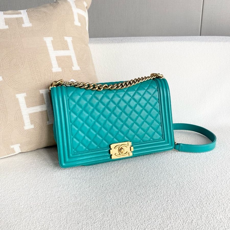 Chanel香奈兒Leboy中大号 綠色金扣-3