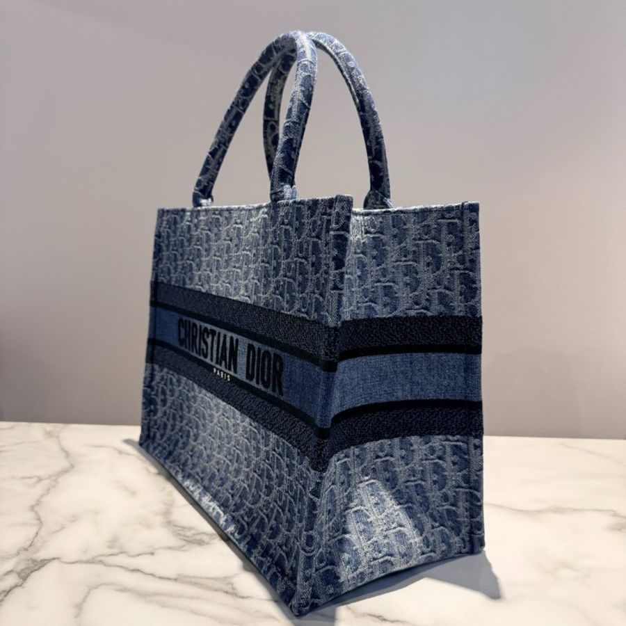 DIOR Book Tote 單寧緹花大號托特包-3