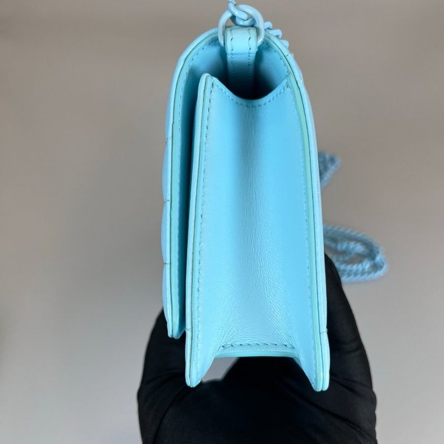 BURBERRY 藍格紋縫線TB鍊條斜背包-2