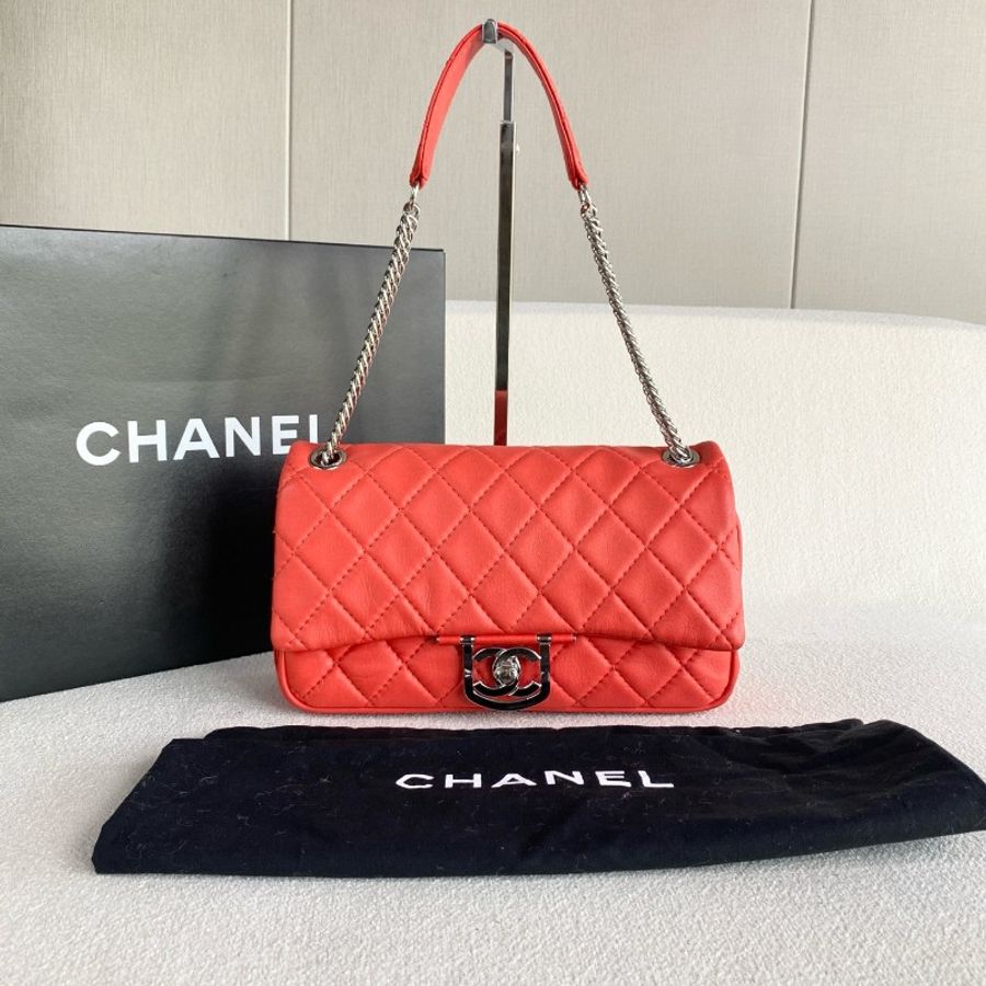 Chanel香奈兒CF單肩腋下包 橘紅色銀扣 羊皮-1