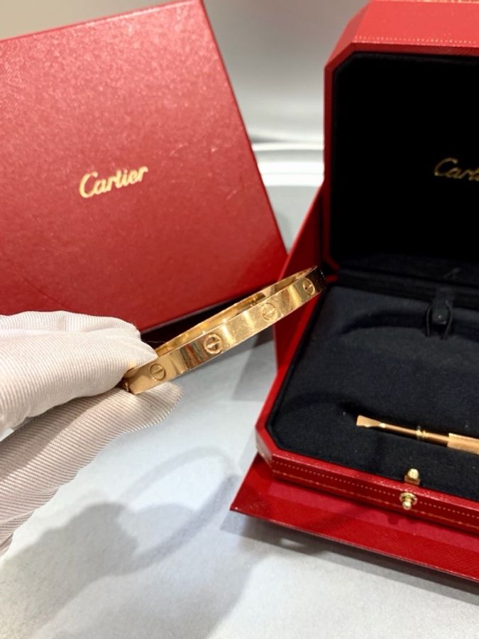 Cartier卡地亚 LOVE系列 玫瑰金手镯-1