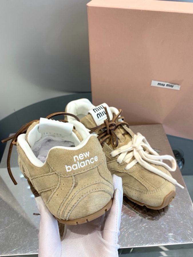 miumiu x New Balance 530联名鞋休闲运动鞋-1