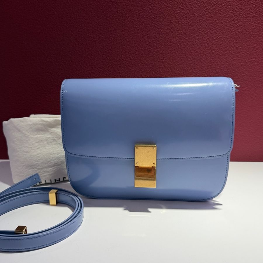 賽琳 Celine 金扣 霧霾藍光滑小牛皮斜挎包-0