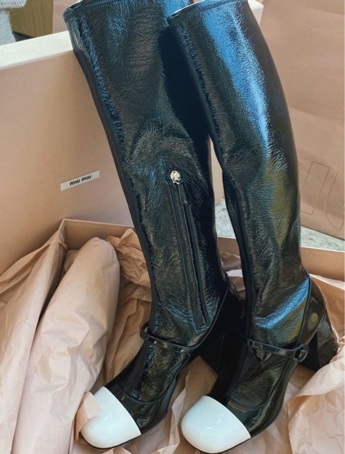 miumiu缪缪 黑色玛丽珍长筒靴-0