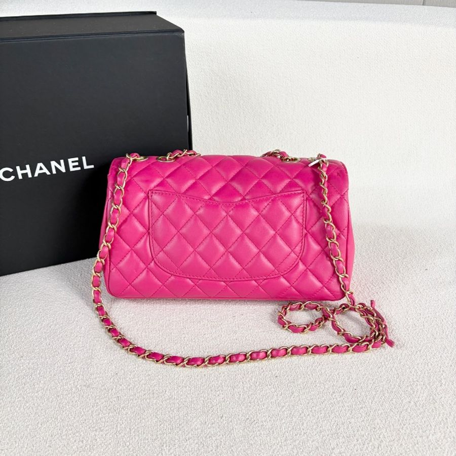 Chanel香奈兒CF系列鏈條包玫紅色金扣 羊皮-2