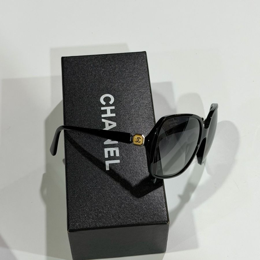 Chanel • 經典大框琺瑯釦墨鏡 🈶原廠盒裝-4