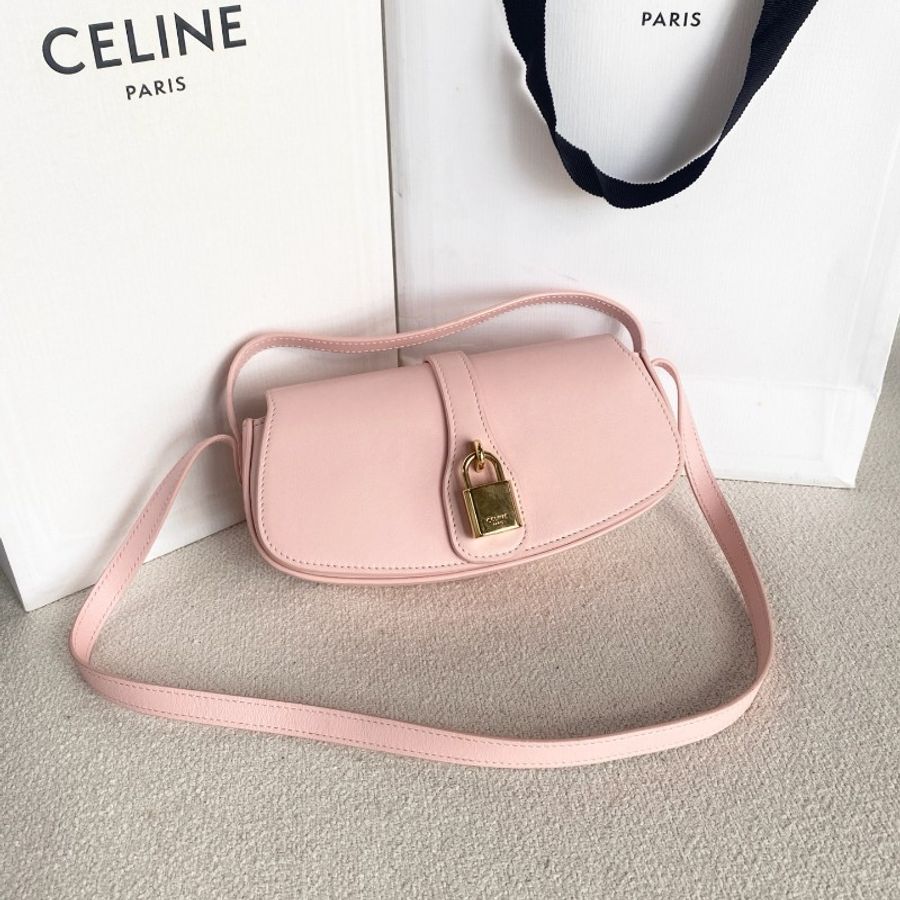 極新附票 Celine Tabou粉色全皮鎖頭腋下包-3