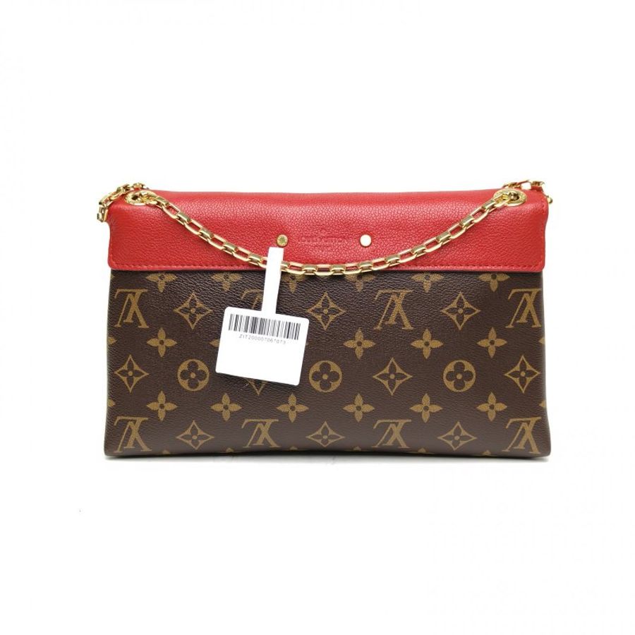 LOUIS VUITTON Pallas傳奇Chain鏈條信封包紅色PVC金扣肩背包-2