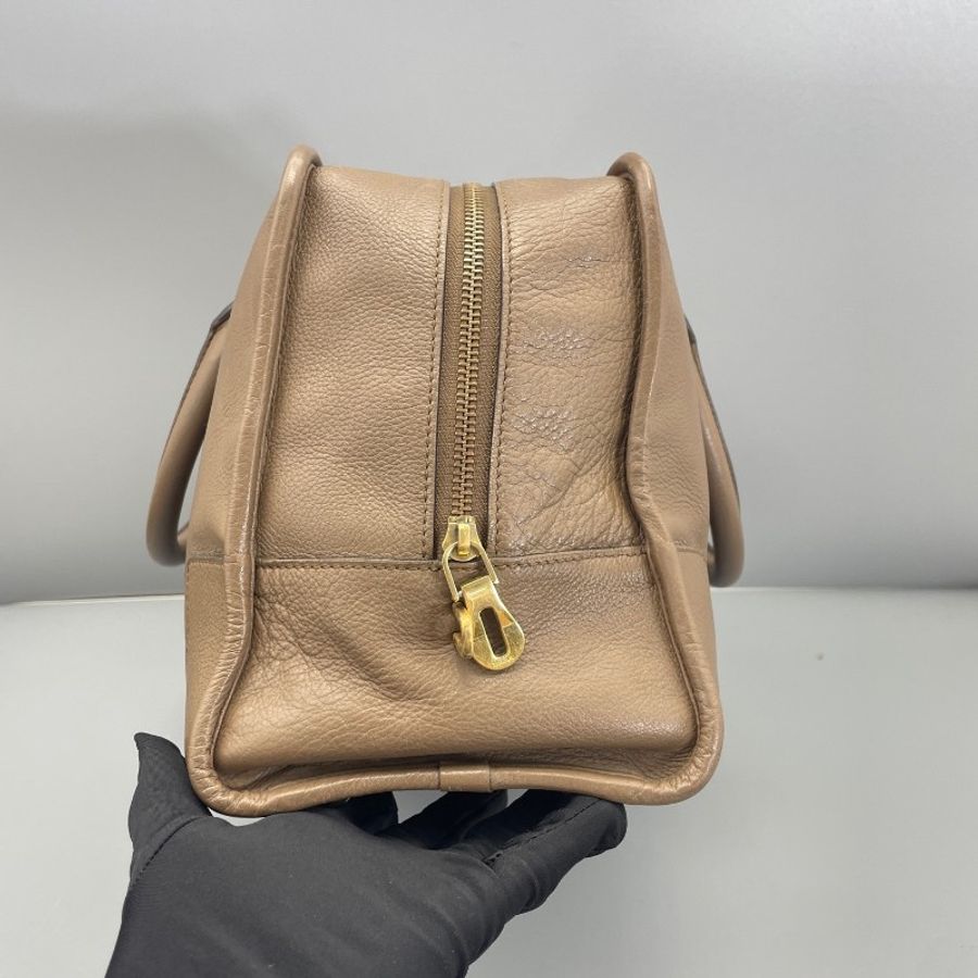 LOEWE 亞馬遜手提包棕色-2