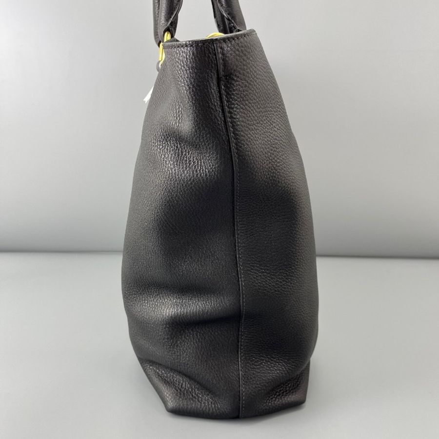 Prada 牛皮手提托特包黑色-2