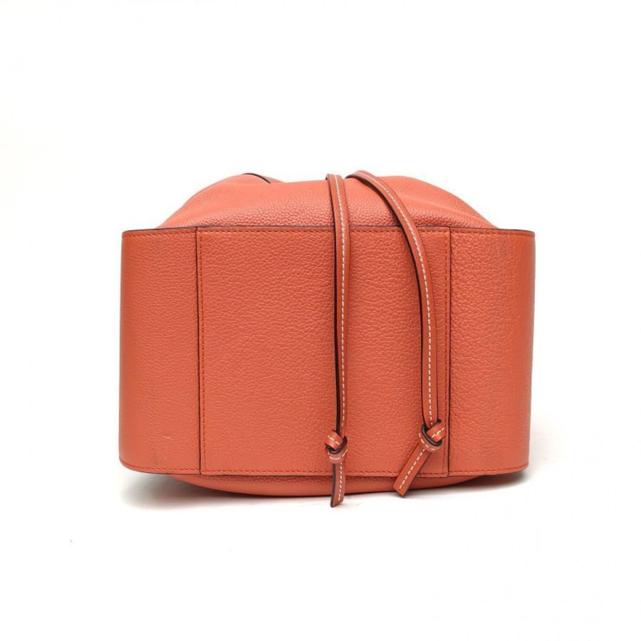 LOEWE Hammock吊床包小號紅色荔枝牛皮金扣肩背包-4