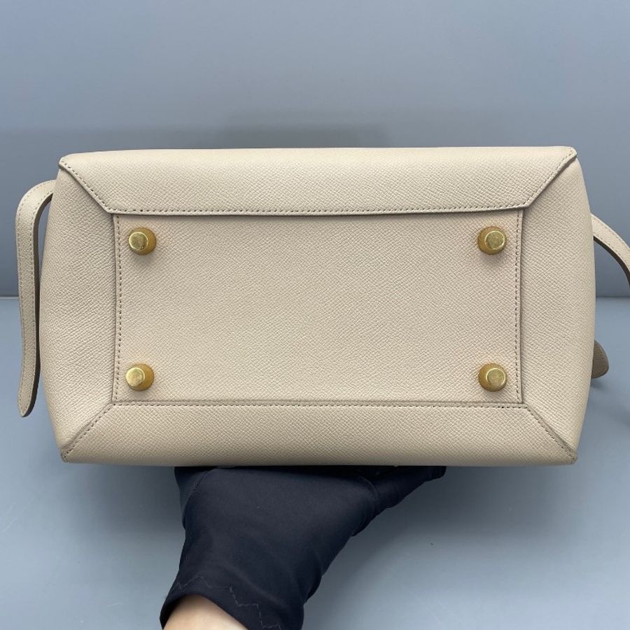 Celine 鯰魚包中號奶茶色-3