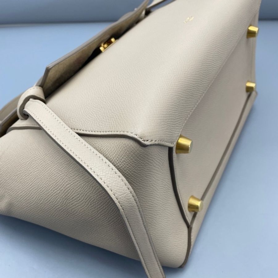 Celine 鯰魚包中號奶茶色-4