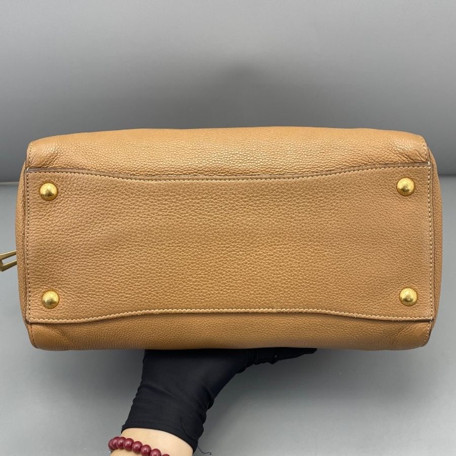 Prada 手提托特包焦糖色-3