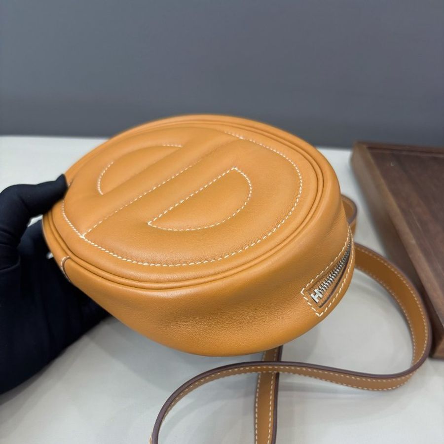 愛馬仕Hermes 豬鼻子in the loop腰包斜背包-3