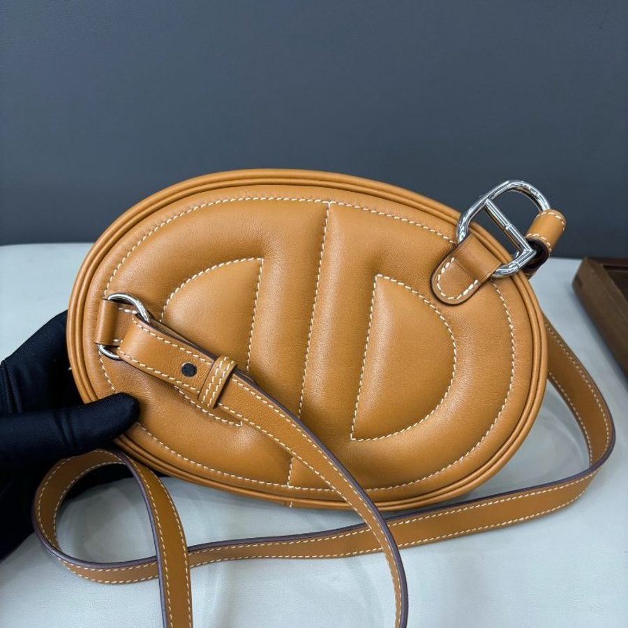 愛馬仕Hermes 豬鼻子in the loop腰包斜背包-6
