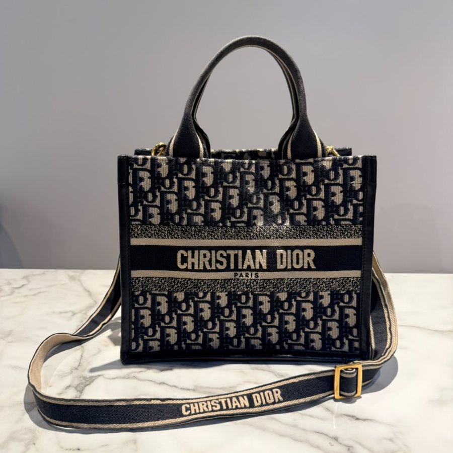 Dior Book Tote 小型托特包-0
