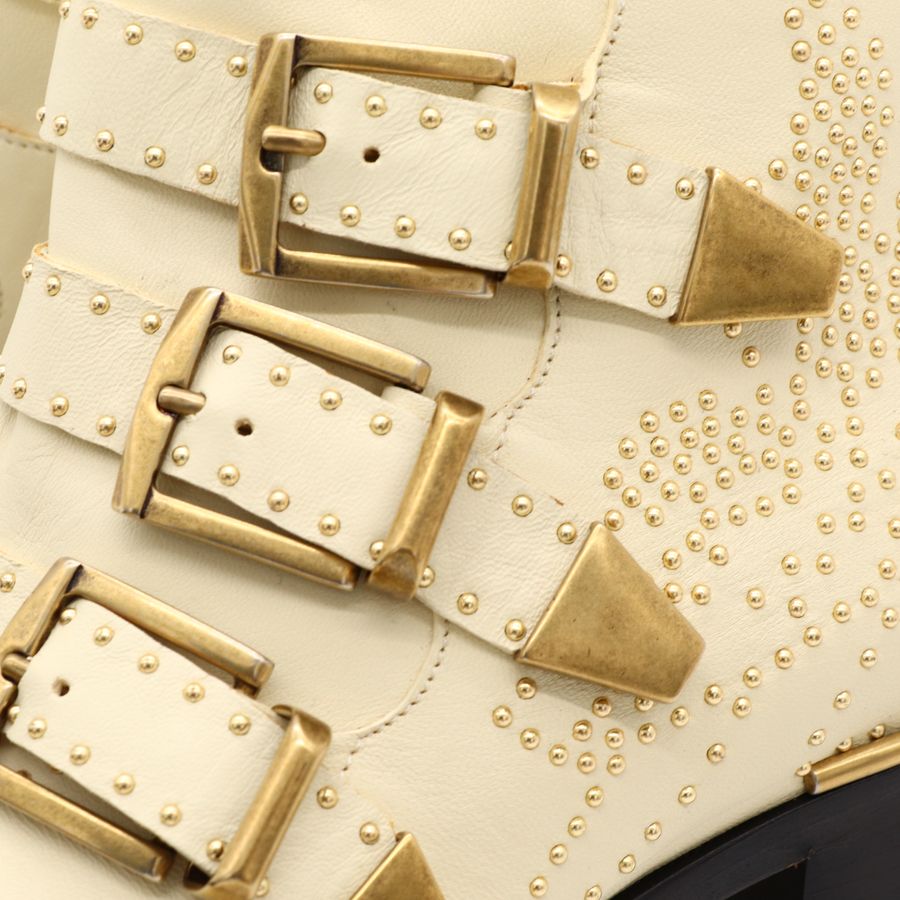 Chloé 蔻依 經典 Susanna 三皮帶金釦金色鉚釘 小牛皮 白色粗跟短靴-11
