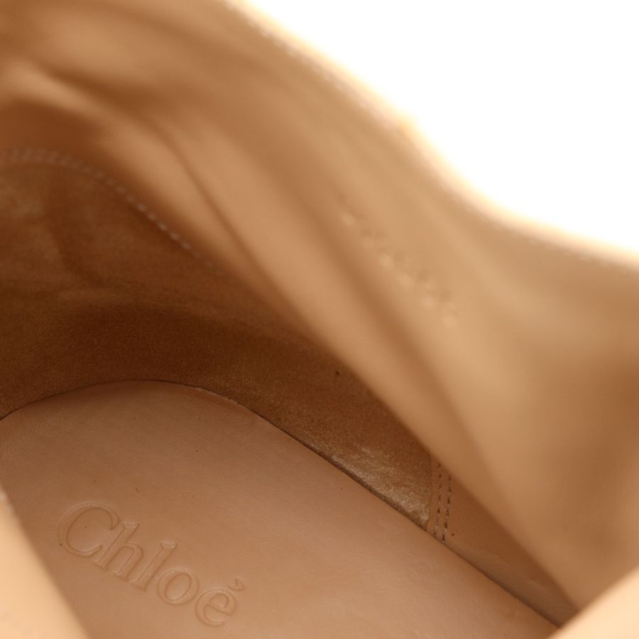 Chloé 蔻依 經典 Susanna 三皮帶金釦金色鉚釘 小牛皮 白色粗跟短靴-15