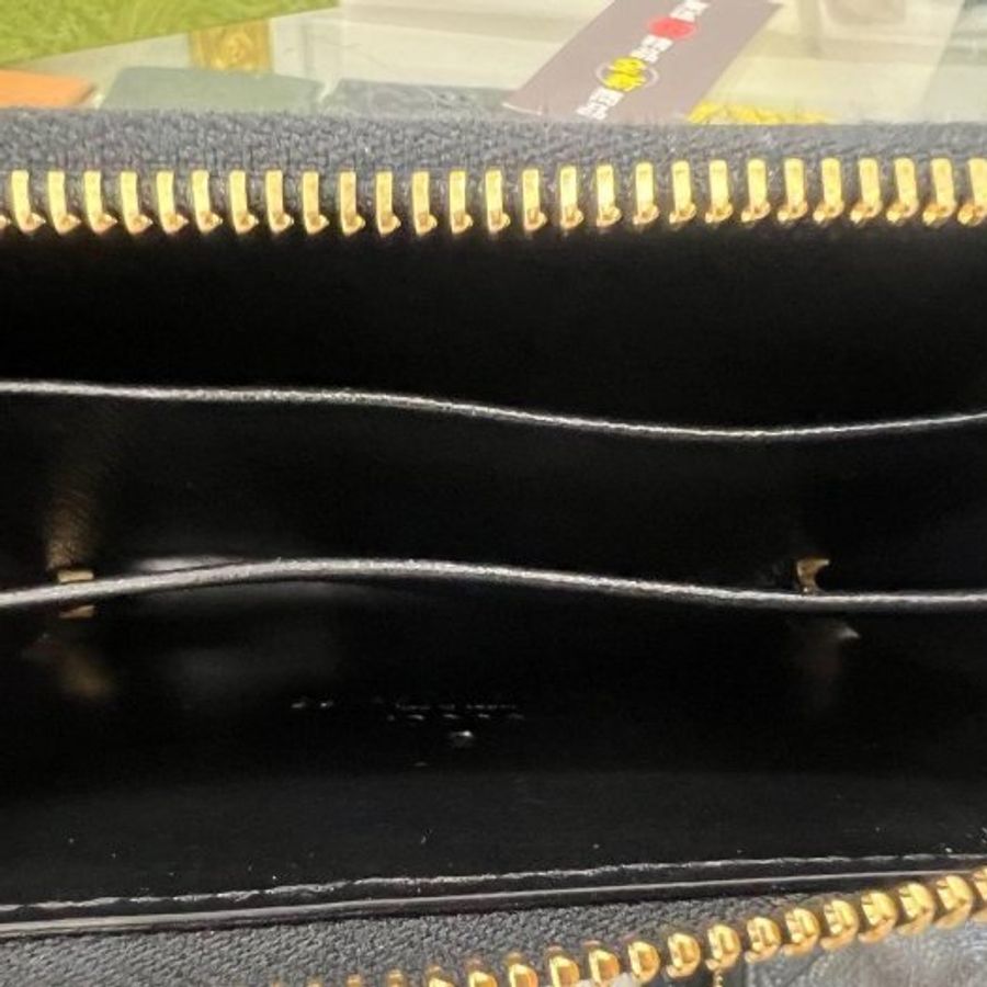 東區正精品㊣GUCCI 447939 全新黑色全皮壓紋GG LOGO 金釦ㄇ字拉鍊卡片夾零錢包小短夾 RZ6546-3