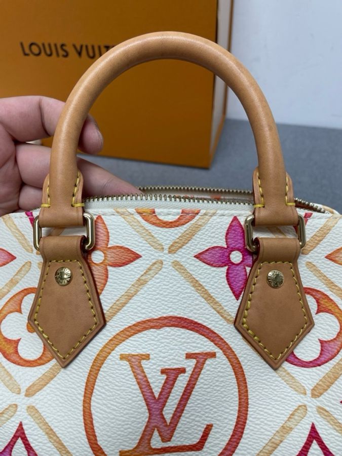 LV speedy20春夏炫彩系列,寬肩帶晶片款-7