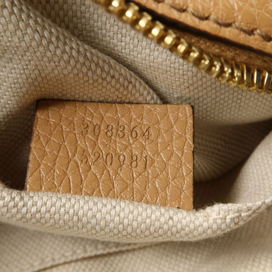 GUCCI 牛皮皮革Soho Disco肩背袋-6