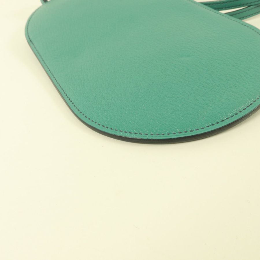 HERMES Chevre皮革In The Loop To Go GM電話肩背袋Vert Verone-13