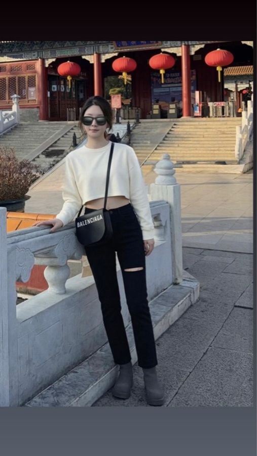 Balenciaga 牛皮字母Logo 男女兩用包❤️-1