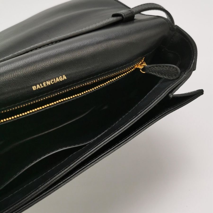 Balenciaga 牛皮字母Logo 男女兩用包❤️-9