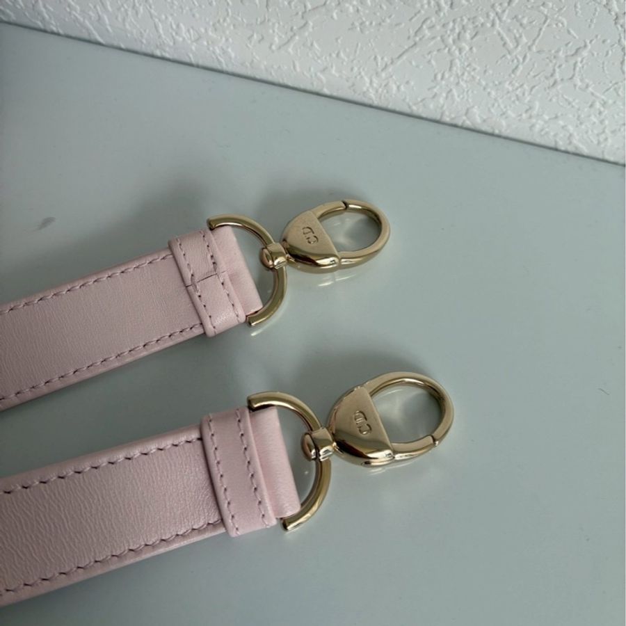 Dior 淡粉色5x4黛妃包🎀溫柔氣質-36