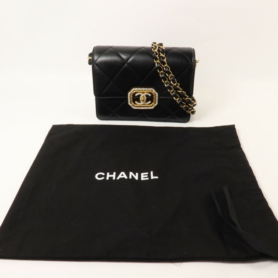 CHANEL 羊皮皮革Octagonal Buckle Mini Flap Bag鏈帶肩背袋-8
