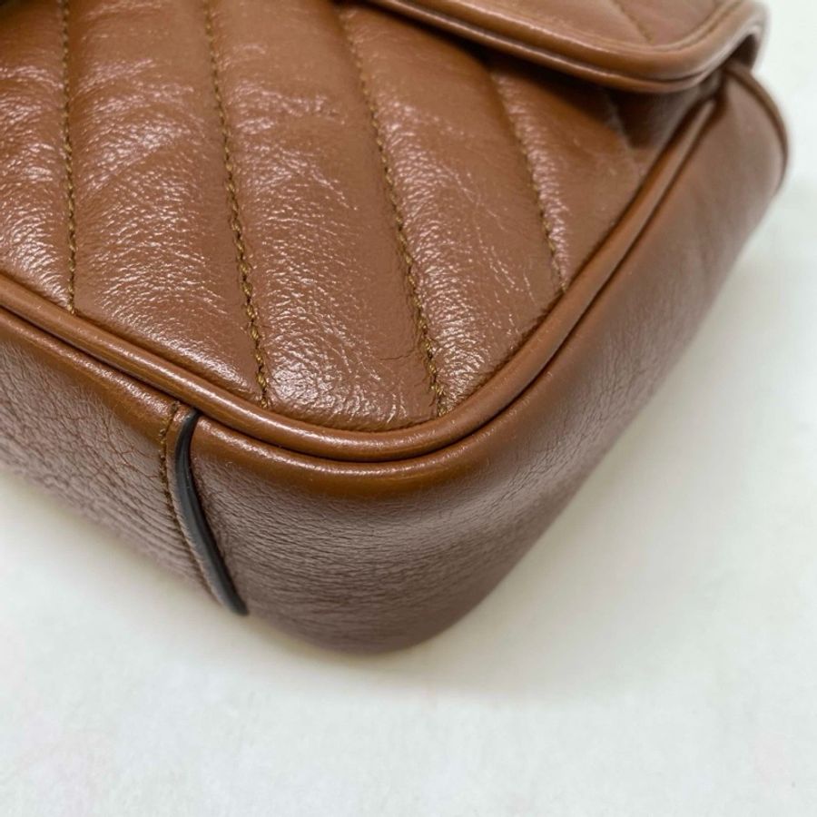 Gucci GG Marmont Matelassé 小號肩背包-8