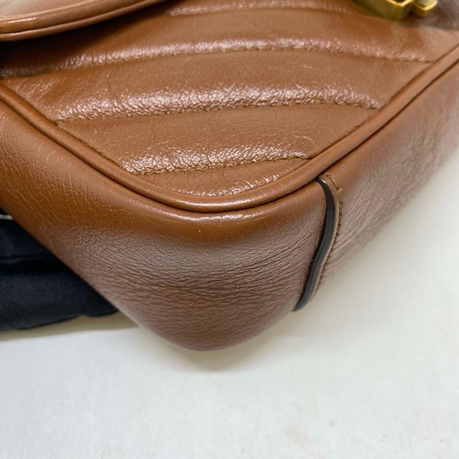 Gucci GG Marmont Matelassé 小號肩背包-9