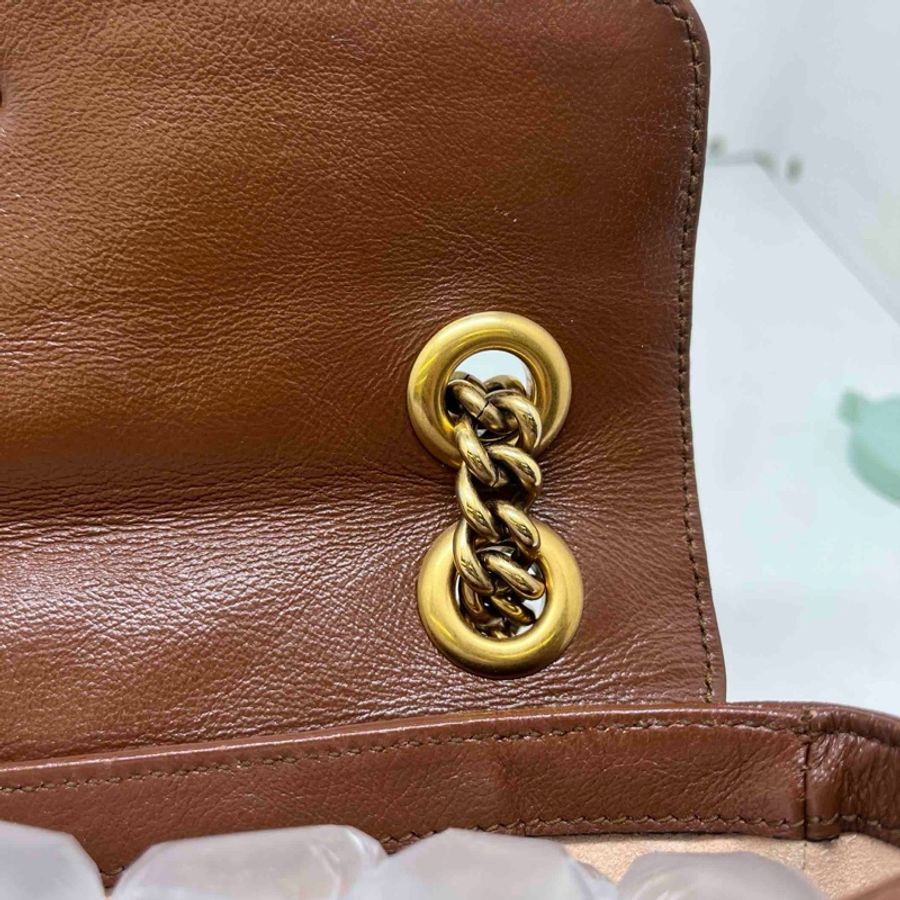 Gucci GG Marmont Matelassé 小號肩背包-18