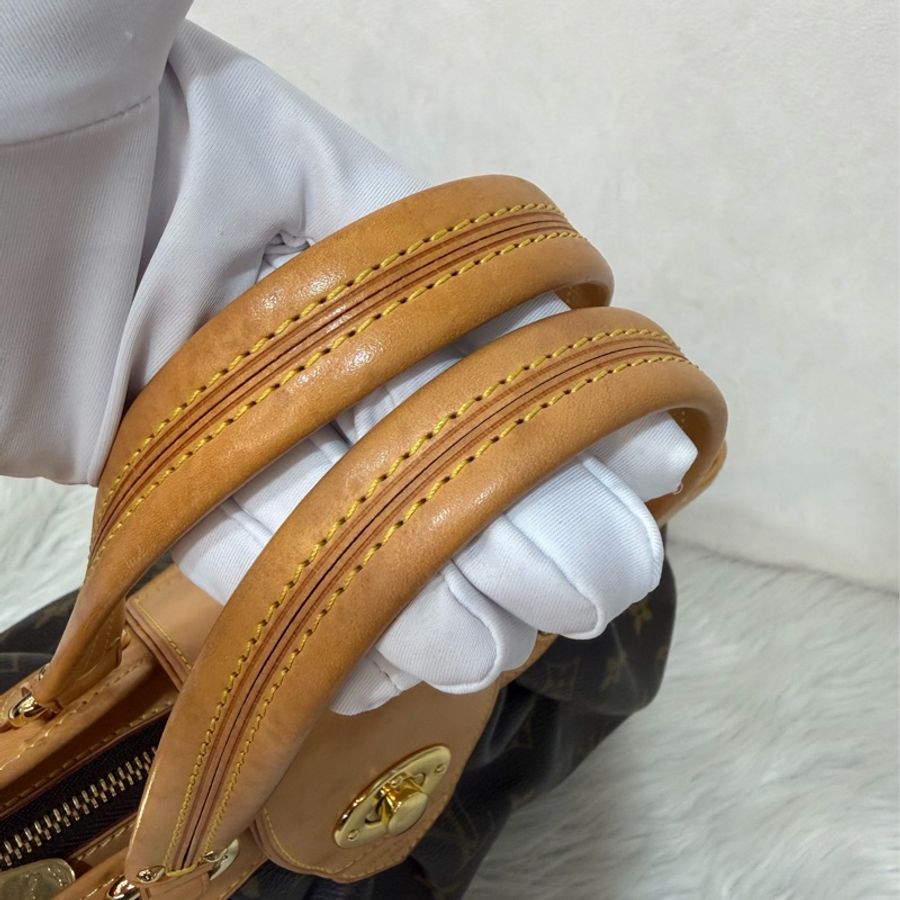 LV M45715 原花 字紋 老花 曼哈頓 金釦抓皺 手提包南瓜包肚臍包-68